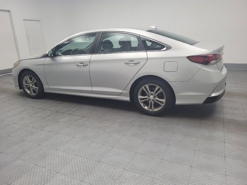 Used 2018 Hyundai Sonata SEL w/ Cargo Package FWD image 3