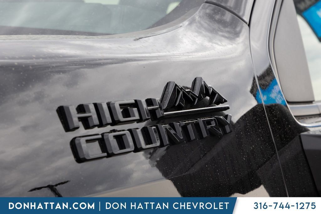 New 2026 Chevrolet Silverado 2500 High Country w/ Midnight Edition AWD/4WD image 32