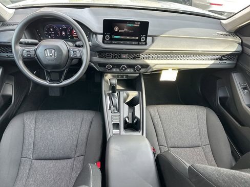 Certified 2025 Honda Accord LX image 15