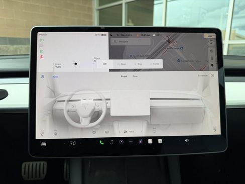 Used 2022 Tesla Model 3 Performance image 23