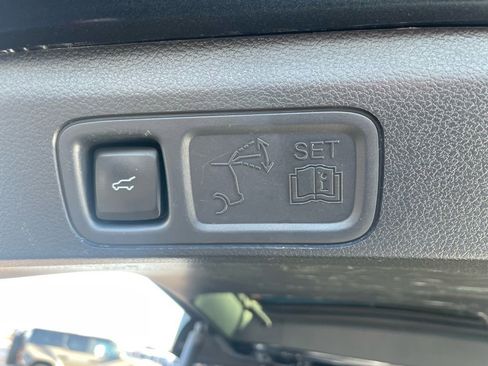 Used 2024 Ford Expedition Max Limited AWD/4WD image 38