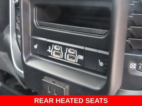 Used 2020 RAM 1500 Laramie AWD/4WD image 29