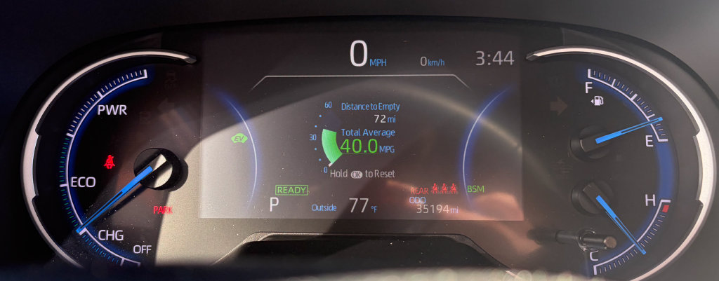 Used 2022 Toyota RAV4 XSE AWD/4WD image 8