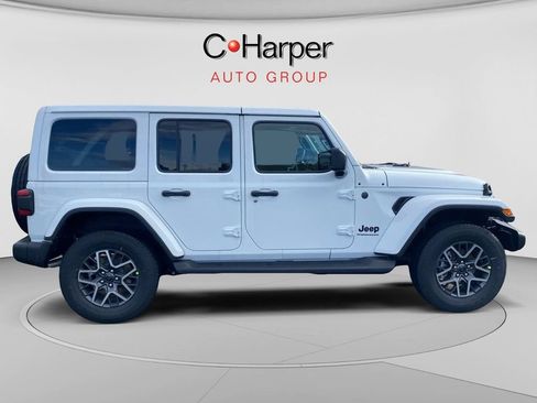 New 2026 Jeep Wrangler Unlimited Sahara AWD/4WD image 2