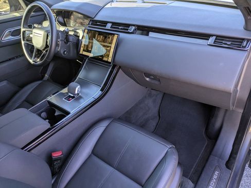 Used 2024 Land Rover Range Rover Velar Dynamic SE image 35