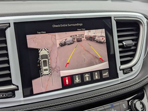 New 2026 Chrysler Pacifica Select image 15