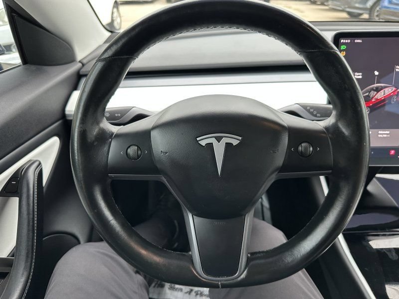 Used 2018 Tesla Model 3 Long Range AWD/4WD image 19