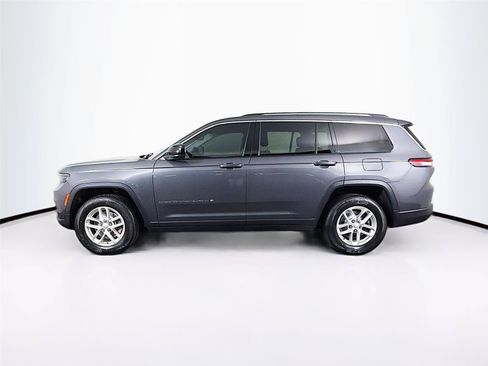 Used 2021 Jeep Grand Cherokee L Laredo w/ Luxury Tech Group I AWD/4WD image 8