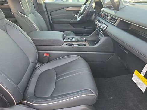 New 2026 Honda Pilot Elite image 10