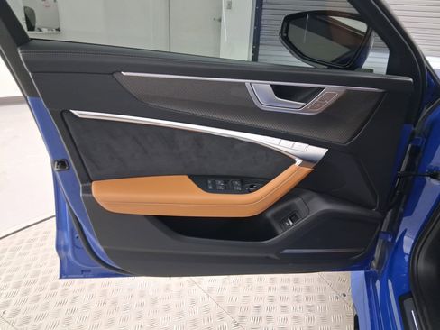 Used 2025 Audi RS 6 performance image 19