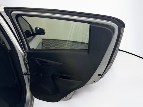 Used 2022 Chevrolet Spark LS image 28