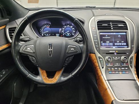 Used 2016 Lincoln MKX Reserve FWD image 22