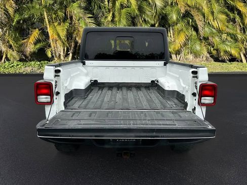 Used 2020 Jeep Gladiator Sport w/ Quick Order Package 24S image 25