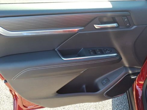 New 2026 GMC Acadia Elevation image 9