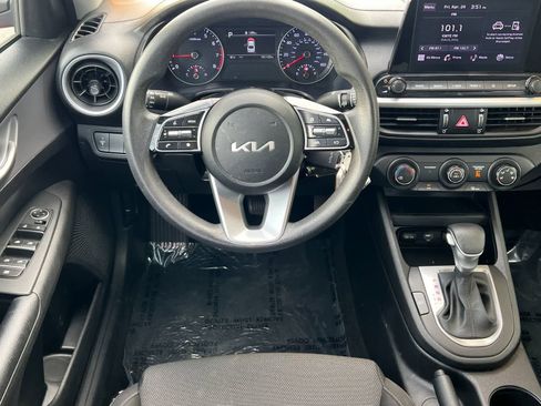 Used 2023 Kia Forte LXS FWD image 15
