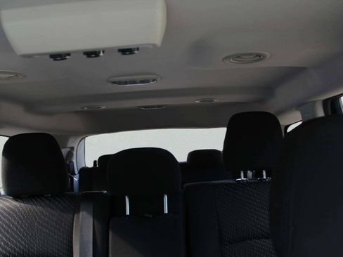 Used 2016 Dodge Journey SE w/ Flexible Seating Group FWD image 9
