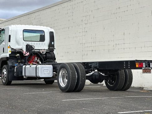 New 2024 Chevrolet Low Cab Forward 6500XD image 6