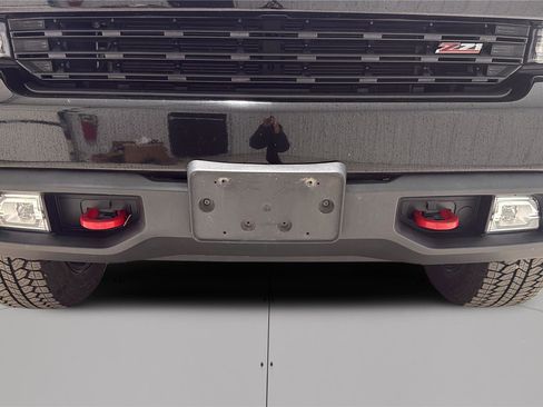 Used 2021 Chevrolet Silverado 1500 LT Trail Boss w/ Convenience Package II image 38