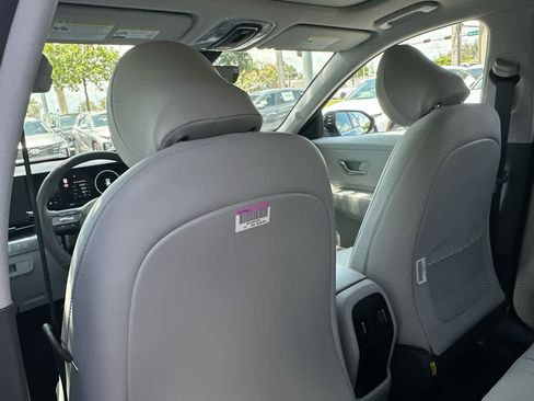 New 2026 Hyundai Kona Limited FWD image 23