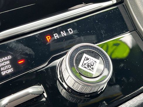 New 2025 Jeep Grand Cherokee Limited image 22