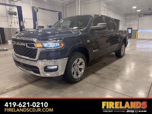 New 2026 RAM 1500 4x4 Crew Cab image 6