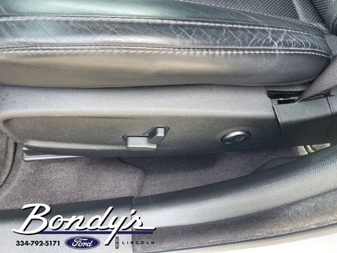 Used 2017 Dodge Charger R/T w/ Plus Group image 9