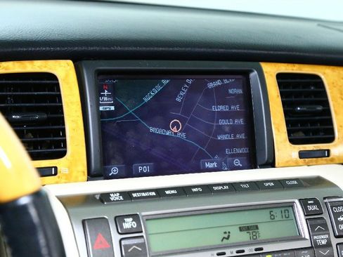 Used 2003 Lexus SC 430 Convertible image 29