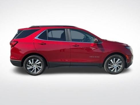 Certified 2024 Chevrolet Equinox LT image 12