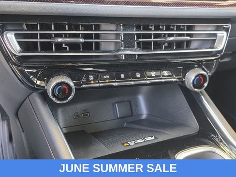 Used 2026 Chevrolet Traverse Z71 w/ Driver Confidence Package AWD/4WD image 37