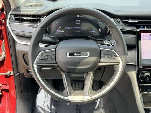 Used 2024 Jeep Grand Cherokee Limited 4xe AWD/4WD image 19