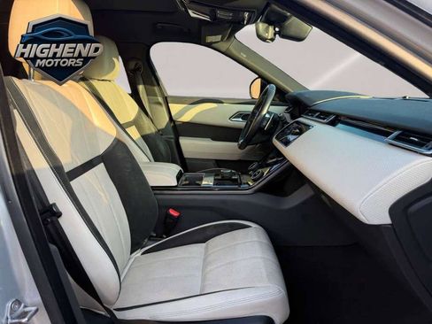 Used 2018 Land Rover Range Rover Velar R-Dynamic SE image 22