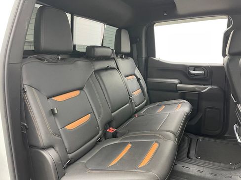 Used 2022 GMC Sierra 1500 AT4 w/ AT4 Preferred Package AWD/4WD image 38