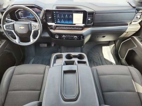 Used 2023 Chevrolet Silverado 1500 LT image 10