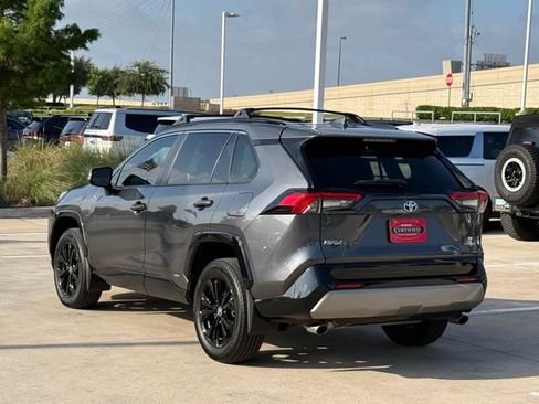 Used 2023 Toyota RAV4 SE AWD/4WD image 8