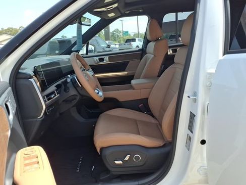 New 2027 Hyundai Santa Fe Limited FWD image 16