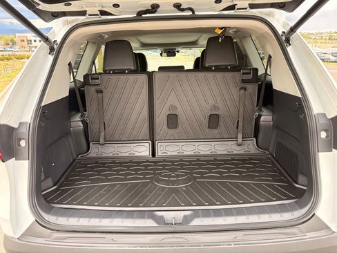 Used 2026 Toyota Grand Highlander AWD Hybrid image 27