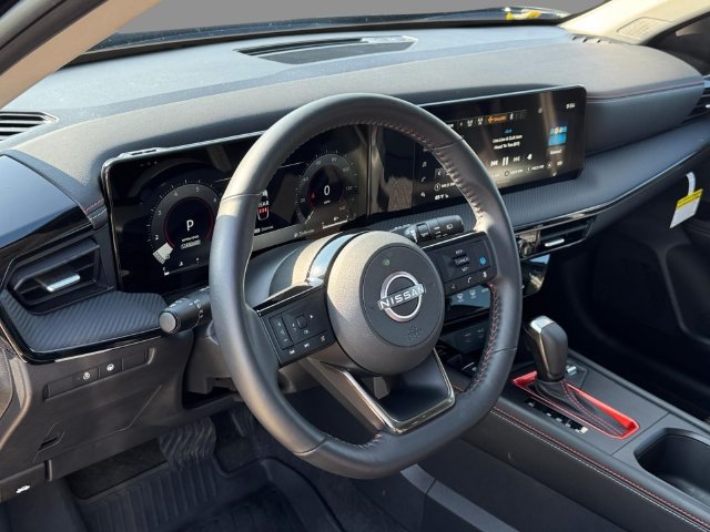 Certified 2025 Nissan Kicks SR w/ SR Premium Package AWD/4WD image 20