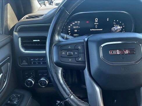 Used 2022 GMC Yukon AT4 image 25