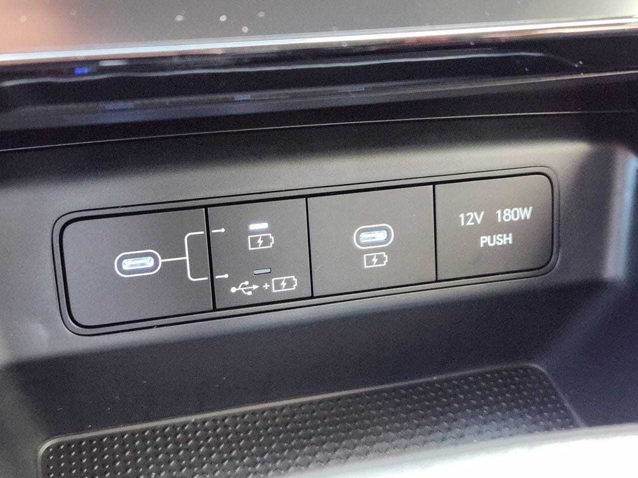 New 2026 Hyundai Tucson SEL Plus FWD image 17