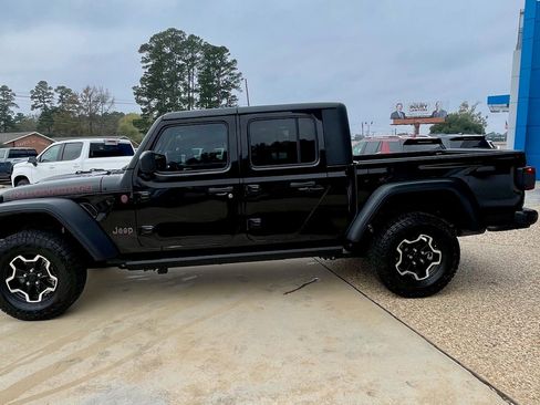 Used 2020 Jeep Gladiator Rubicon image 4