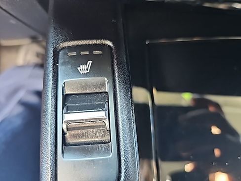 Used 2025 Kia Telluride S image 20