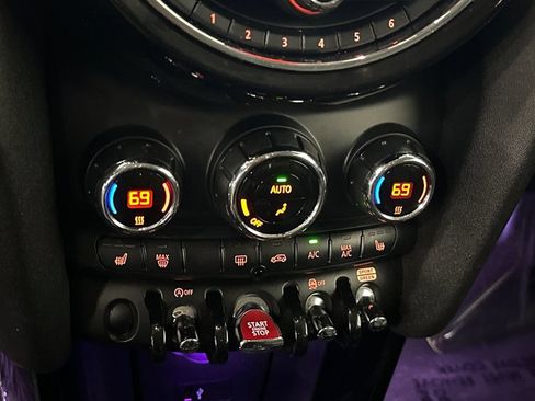 Used 2020 MINI Cooper S w/ Premium Package FWD image 24