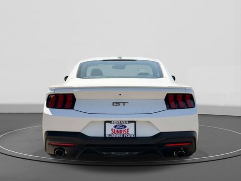 Used 2025 Ford Mustang GT RWD image 6