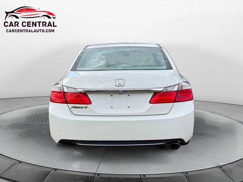 Used 2013 Honda Accord EX image 4