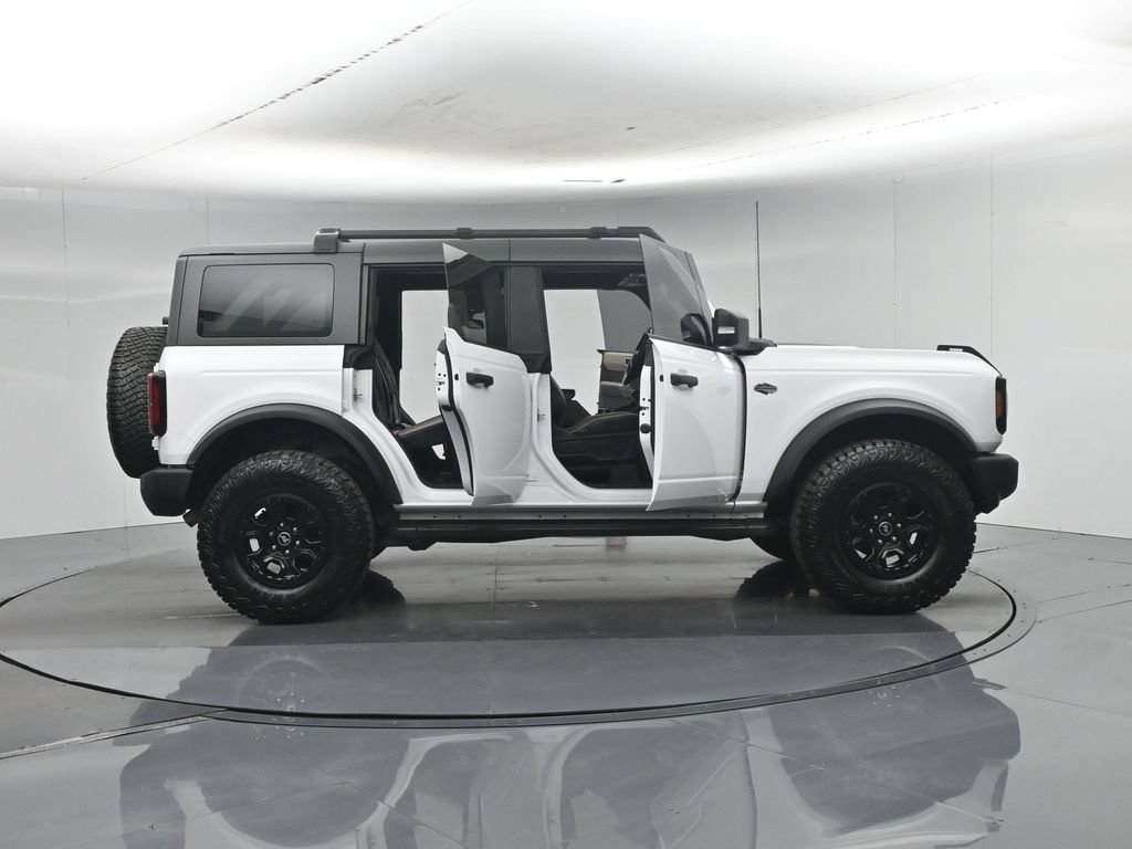 Used 2022 Ford Bronco Wildtrak AWD/4WD image 5