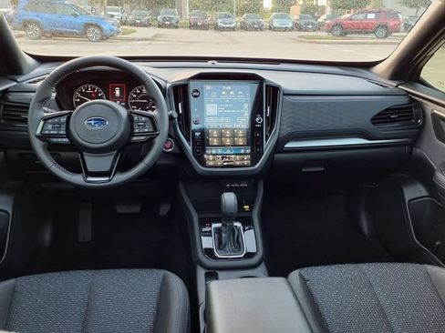 Certified 2025 Subaru Forester Premium w/ Convenience Package #1 AWD/4WD image 5