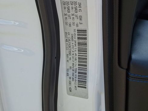 Used 2019 Jeep Grand Cherokee Laredo AWD/4WD image 26
