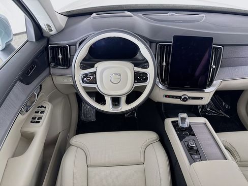New 2026 Volvo XC90 T8 Ultra w/ Protection Package Premier AWD/4WD image 24