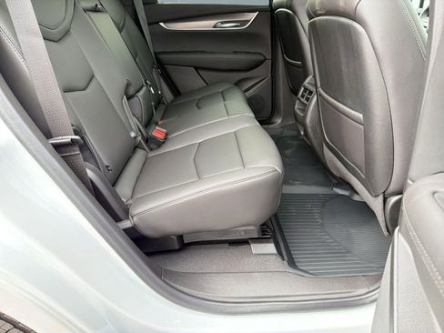 New 2026 Cadillac XT5 Luxury w/ LPO, Floor Liner Package AWD/4WD image 28