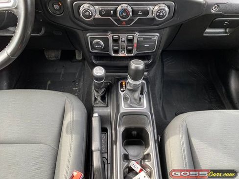 Used 2020 Jeep Gladiator Sport w/ Quick Order Package 24S AWD/4WD image 14